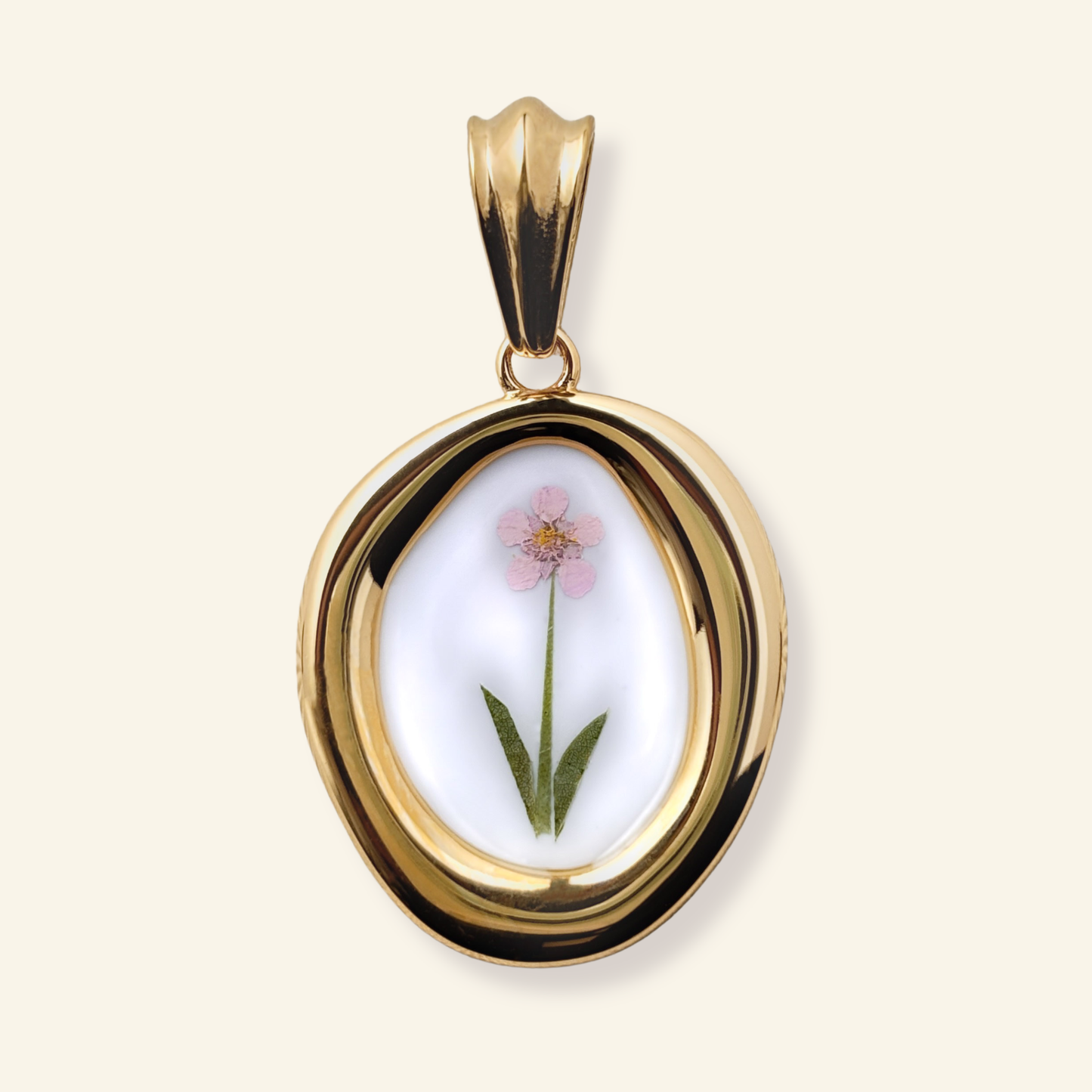 Vita Pendant