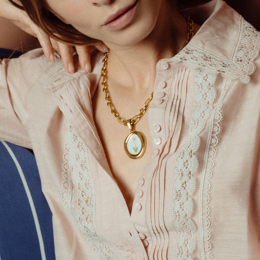 Vita Pendant